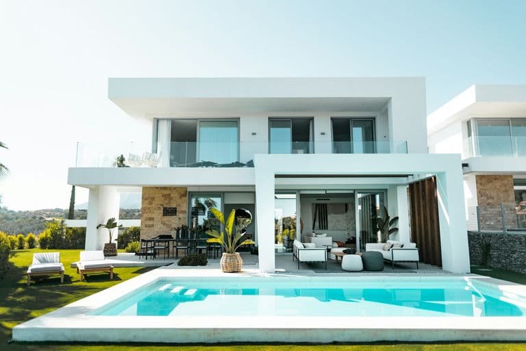 Residencia de marca en desarrollo frente al mar